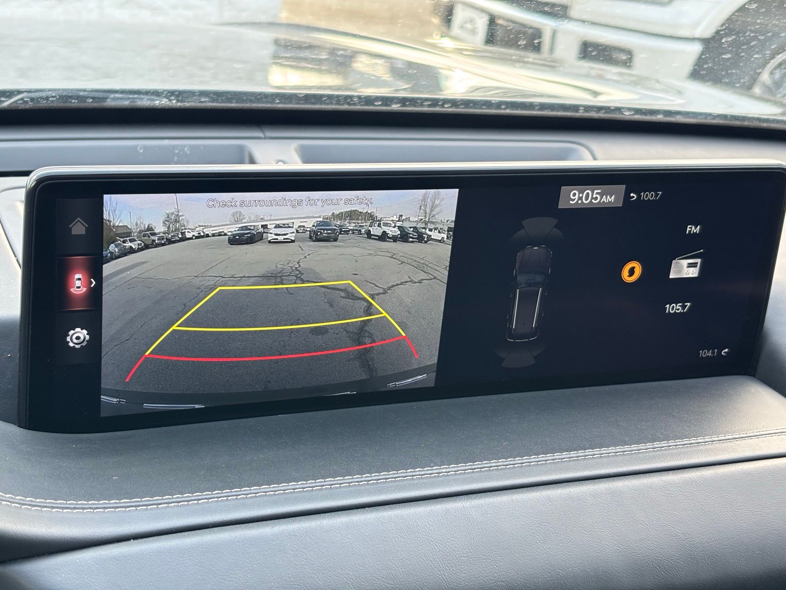 View vehicle photo 5