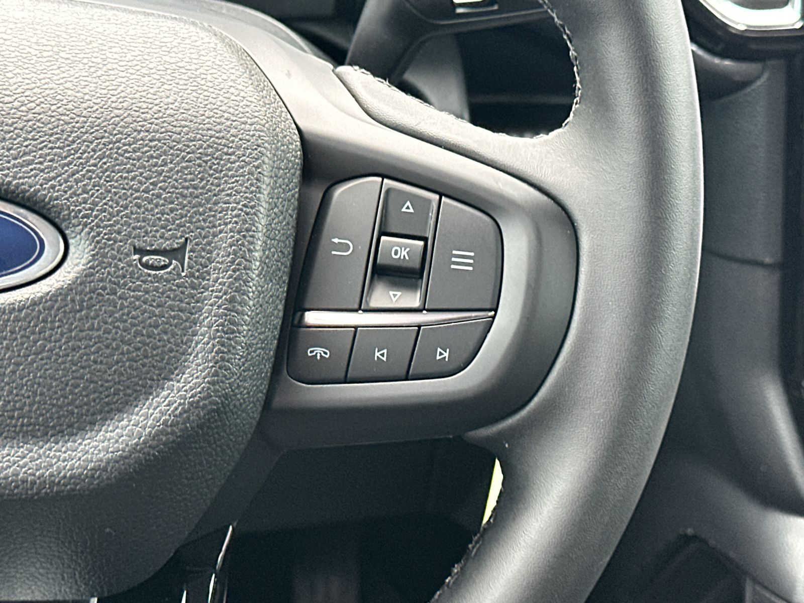 New 2026 Marsh Gray Ford XLT image 26