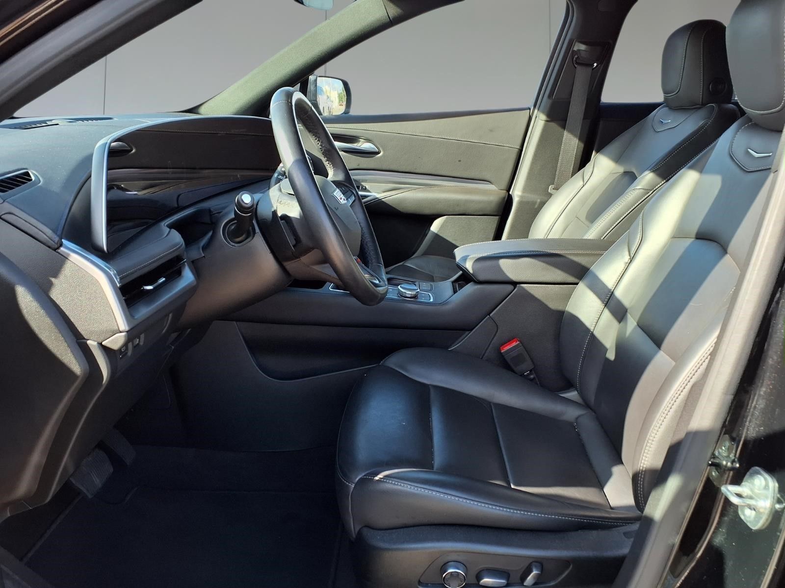 2025 Cadillac XT4 Premium Luxury Black at Bayway Cadillac of The Woodlands