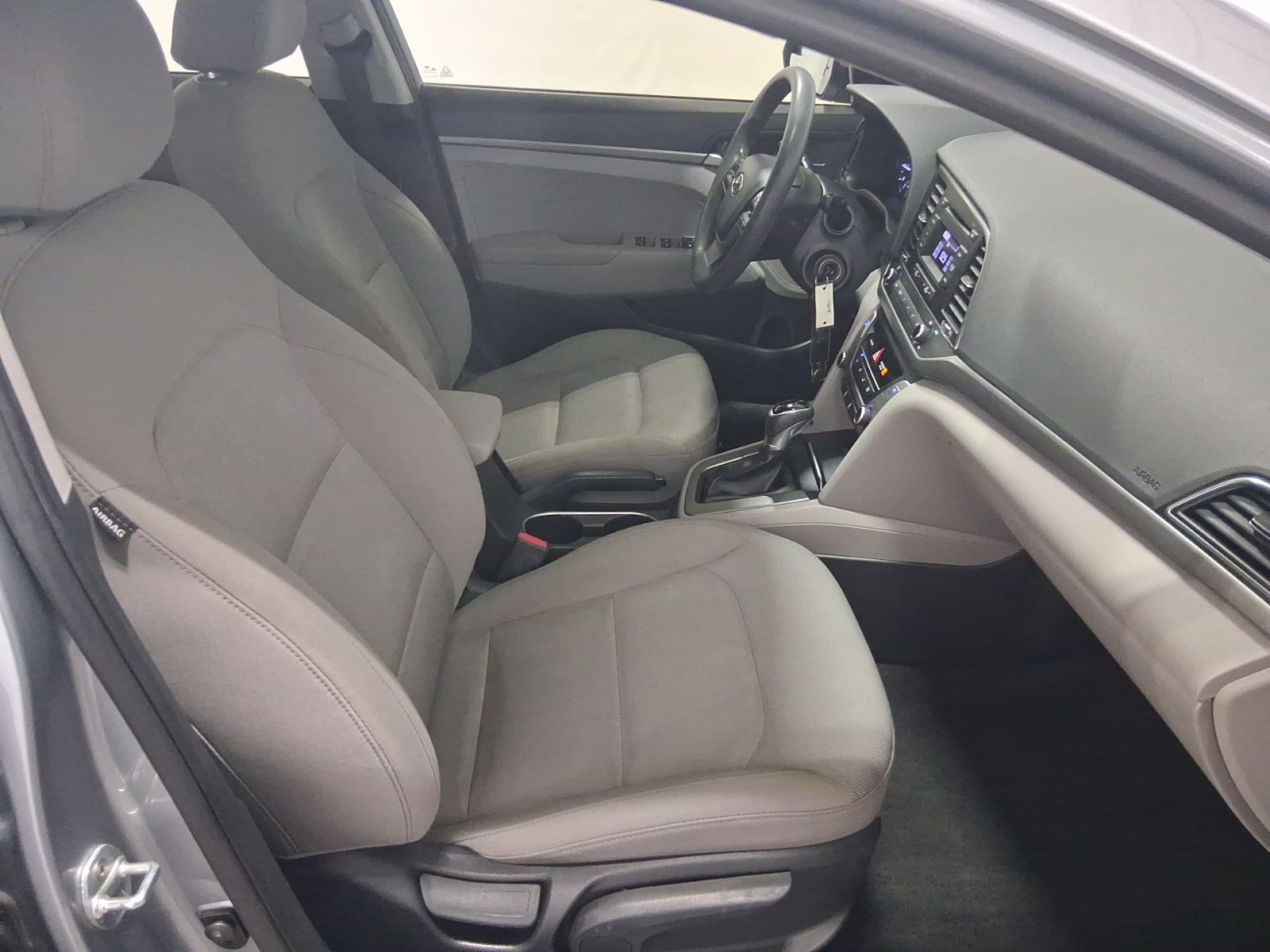 Used Car 2017 Hyundai Elantra  Se For Sale Under $10,000 In Austin, Texas