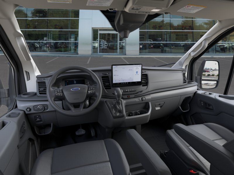New 2026 Oxford White Ford Base image 9