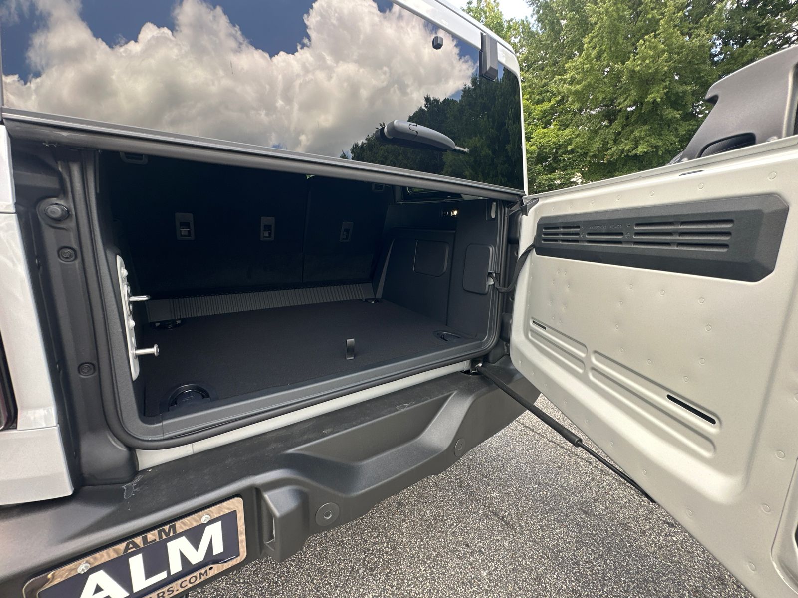 New 2026 Avalanche Gray Ford Outer Banks® image 19