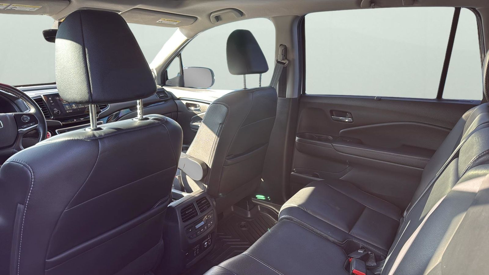 Used Car 2019 Honda Pilot  Touring For Sale Under $25,000 In Austin, Texas