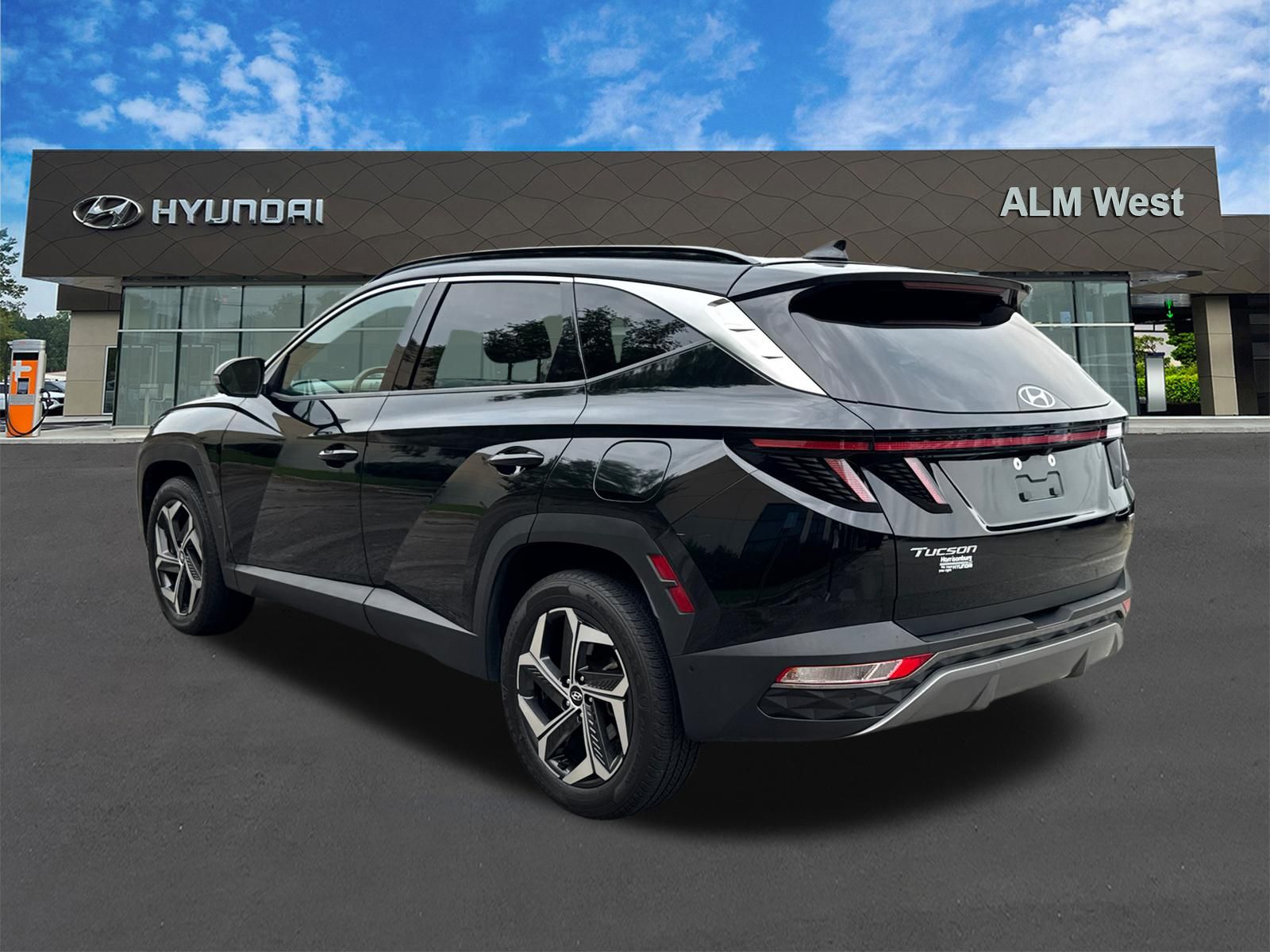 Used 2022 Black Hyundai Limited image 7