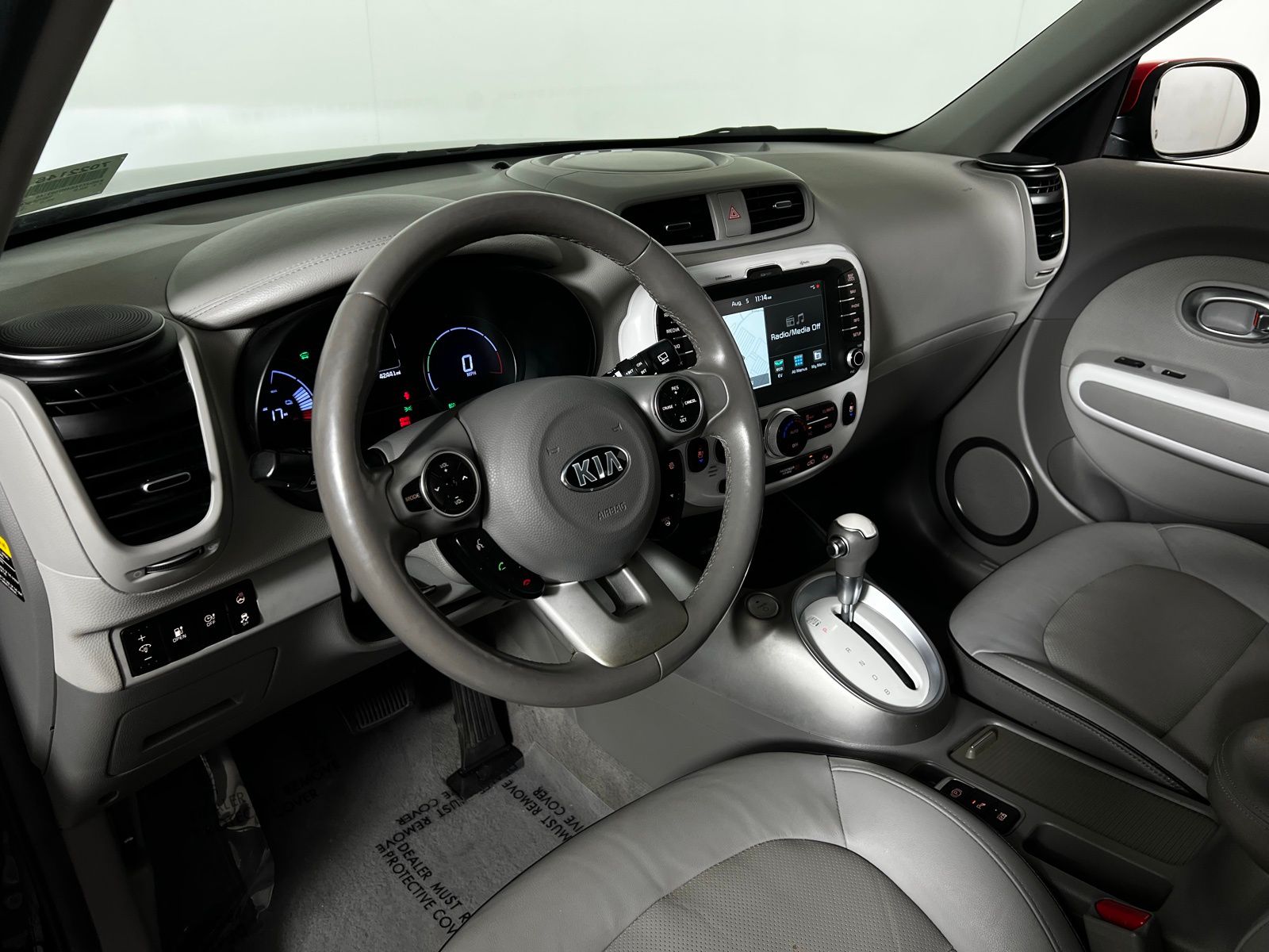 Thumbnail: 2017 Kia Soul EV - 12