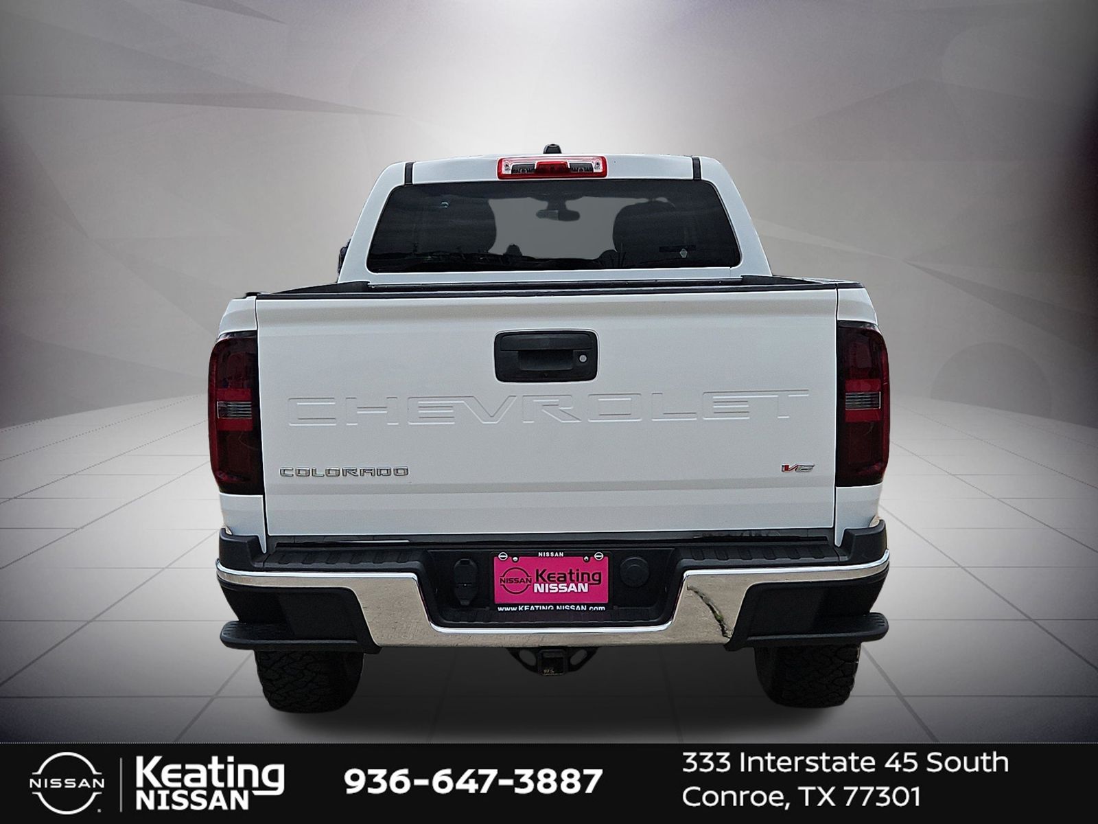 View vehicle photo 3