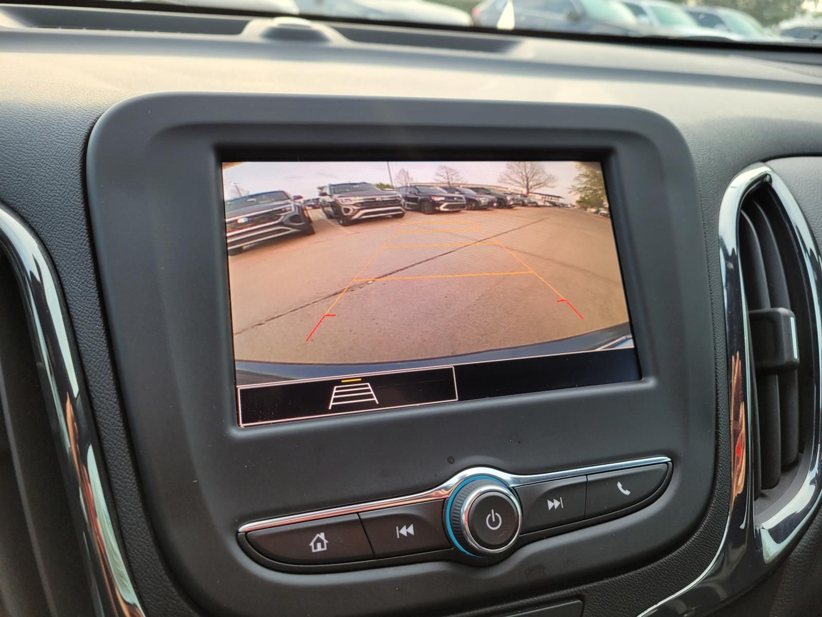 used 2024 Chevrolet Equinox car, priced at $23,990