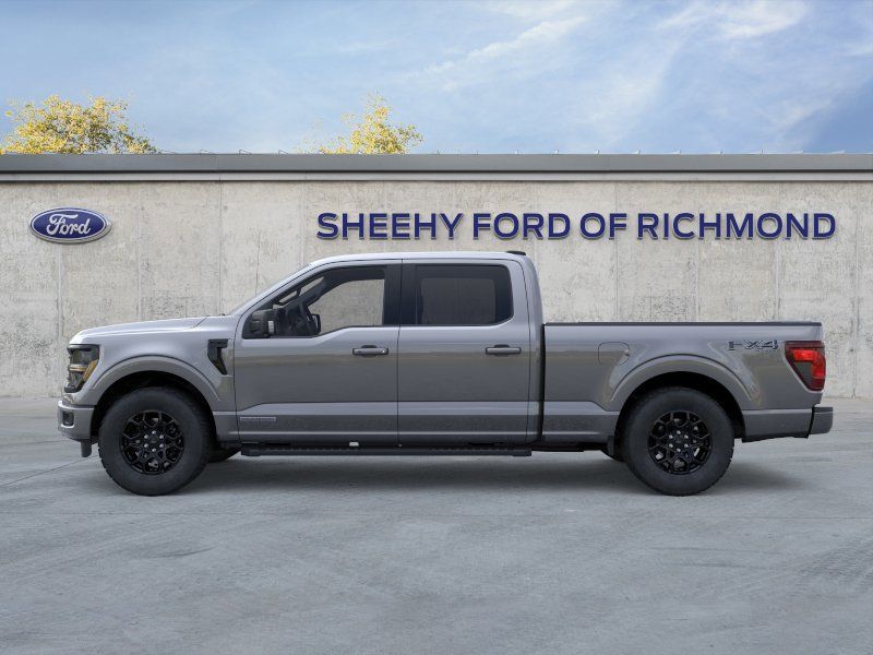 New 2026 Carbonized Gray Metallic Ford XLT image 4