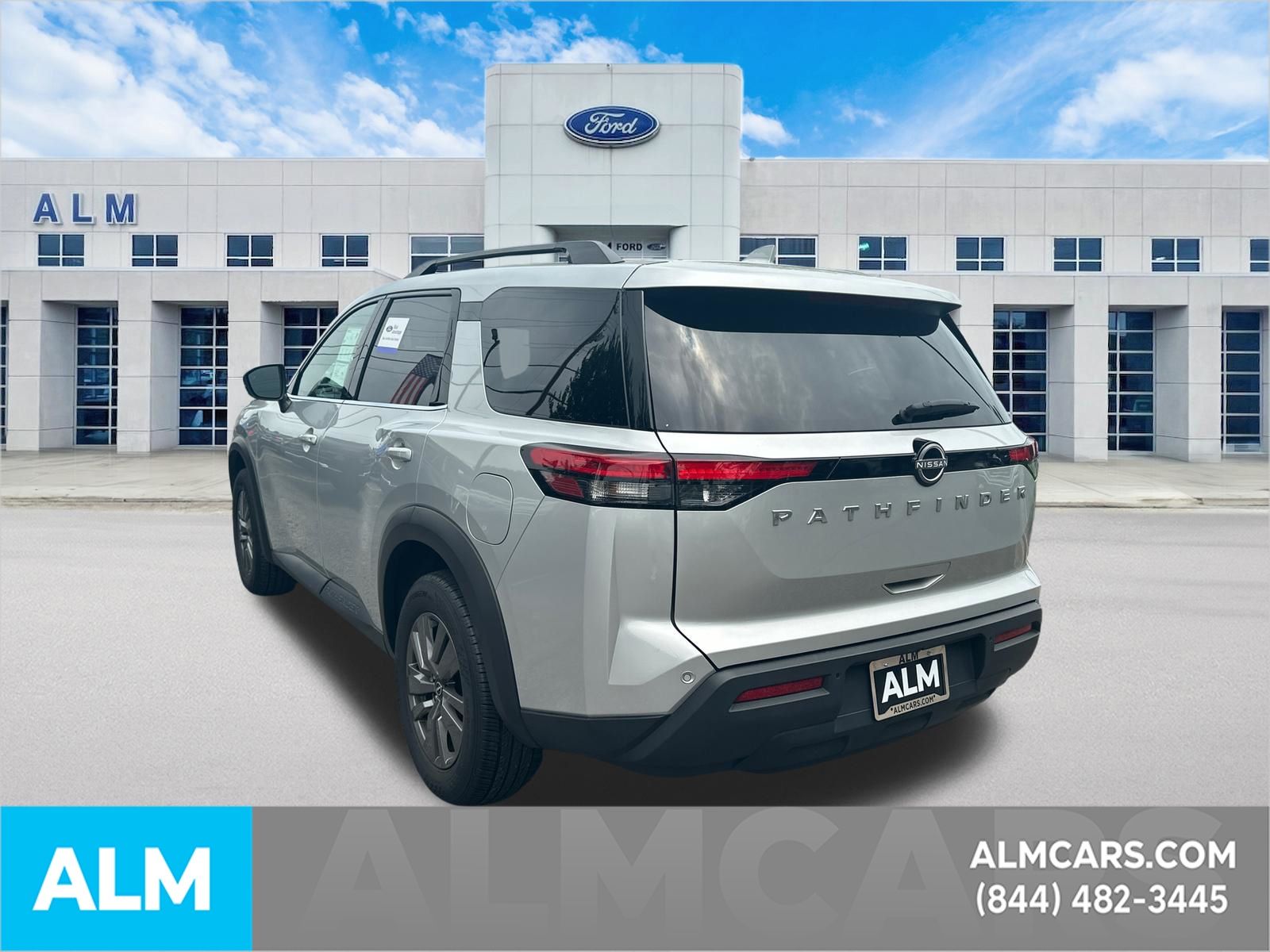 Used 2025 Silver Nissan SV image 8