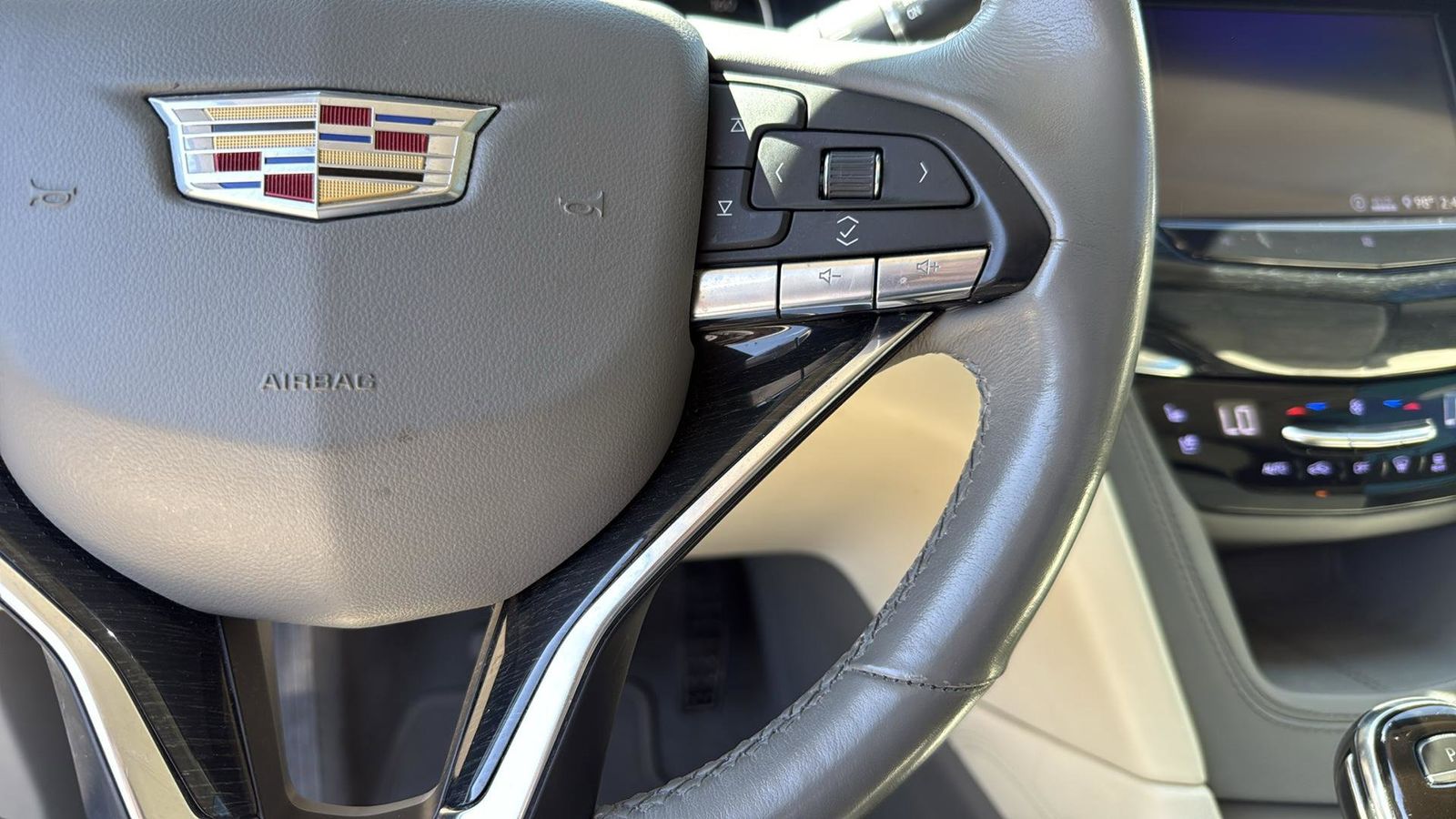 Used Car 2020 Cadillac Xt6  Premium Luxury For Sale Under $30,000 In Austin, Texas