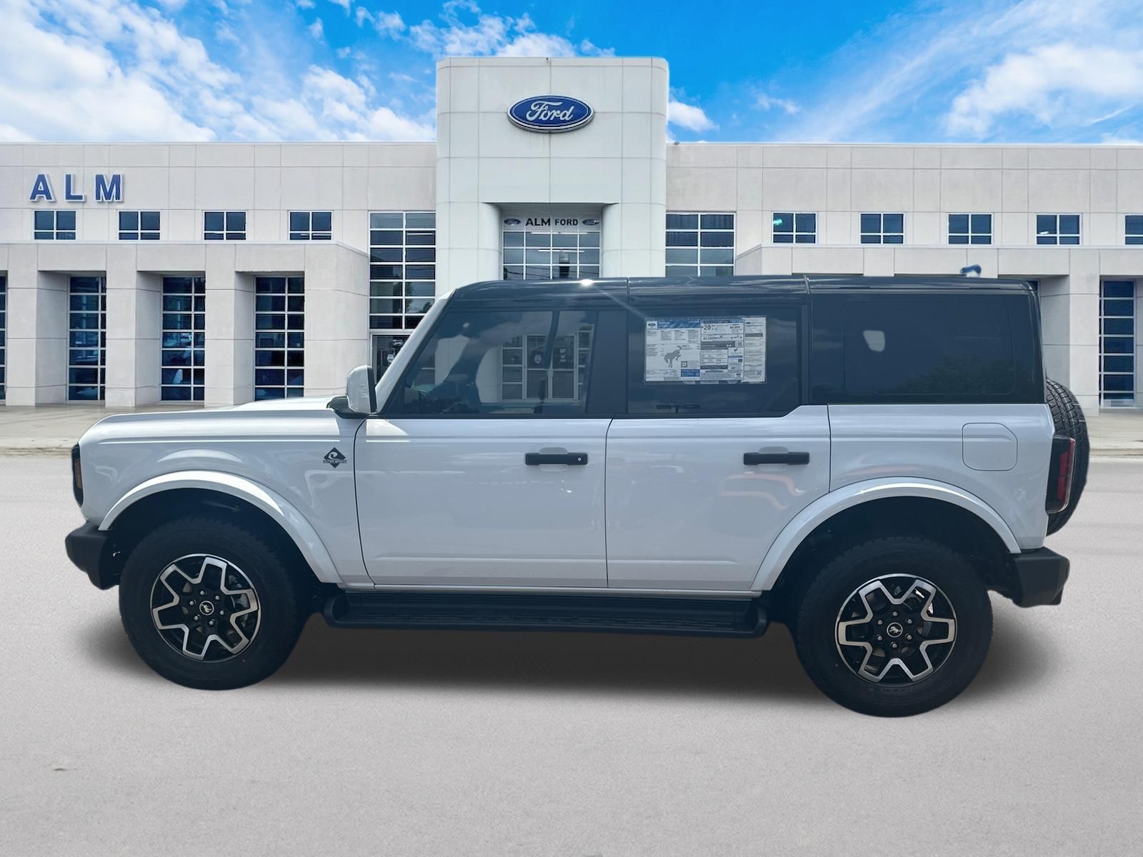 New 2026 Oxford White Ford Outer Banks® image 9