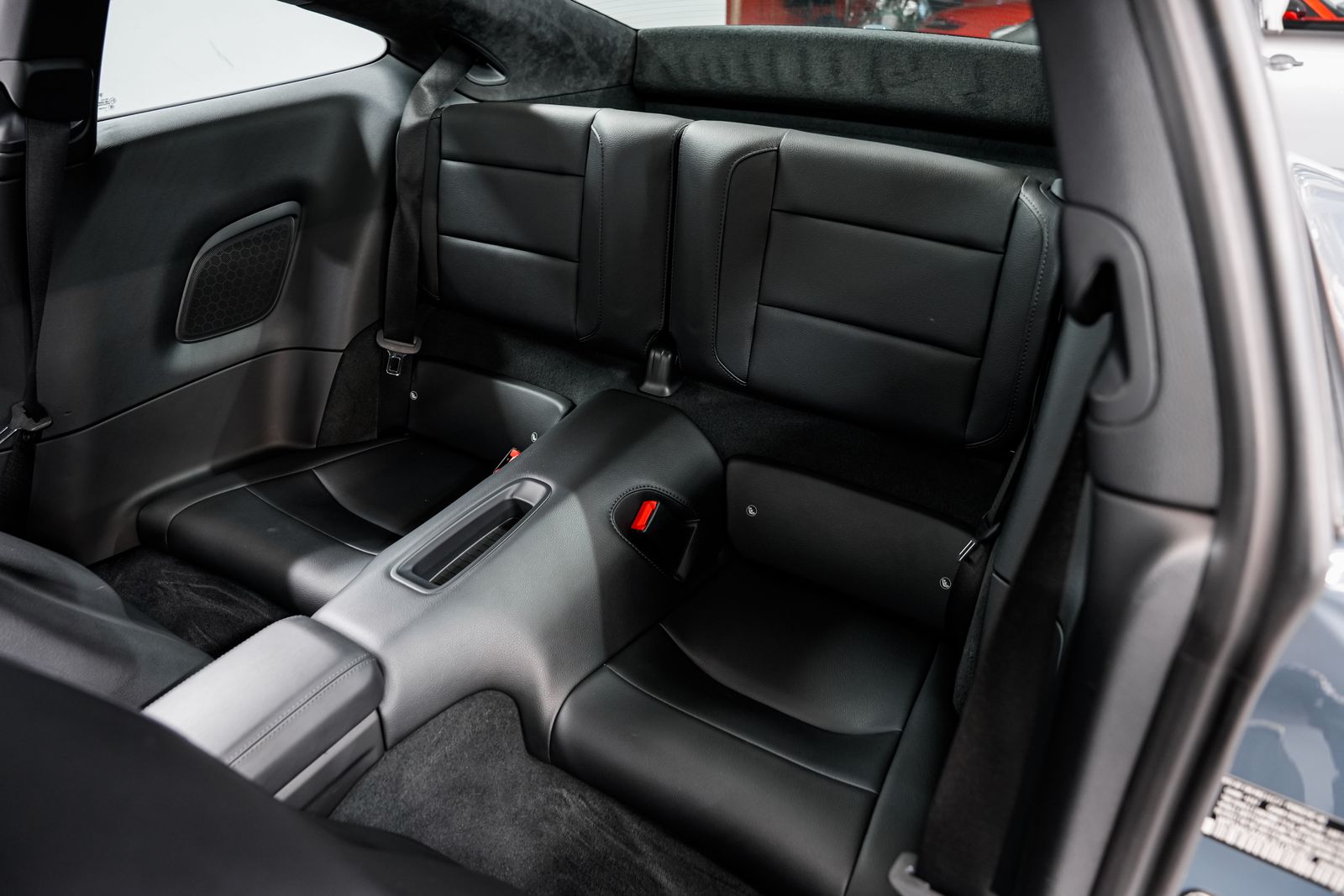 2018 Porsche 911 Carrera — photo 18