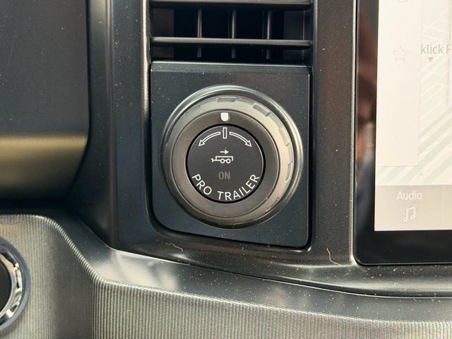 New 2026 Star White Metallic Tri-Coat Ford Platinum image 32