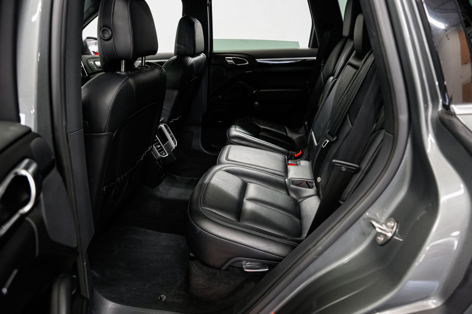 2015 Porsche Cayenne Diesel — photo 32