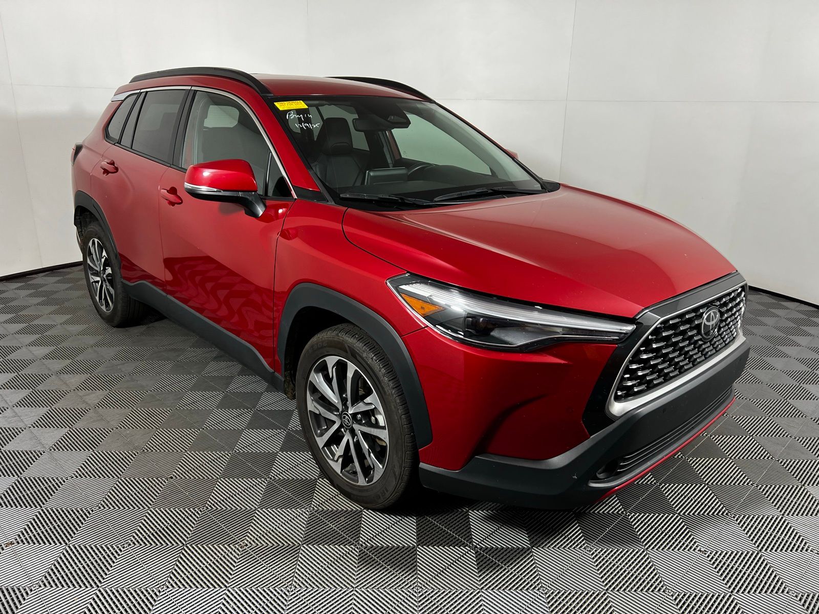 Thumbnail: 2024 Toyota Corolla Cross - 3