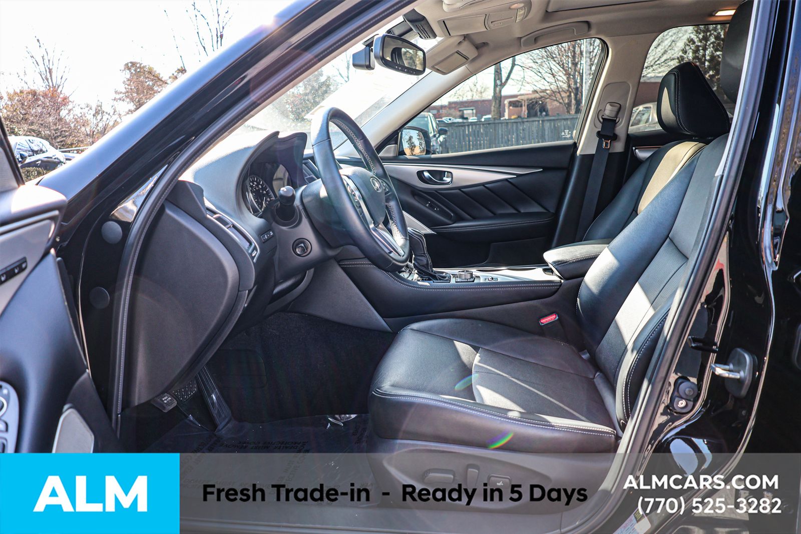 Used 2024 Black INFINITI LUXE image 15