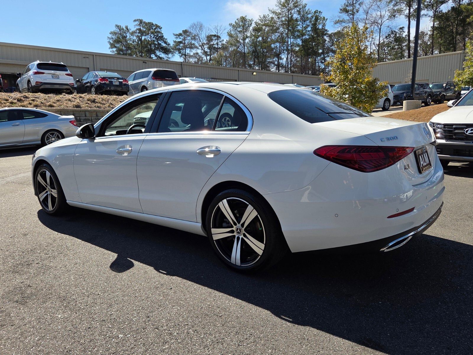 2025 Mercedes-Benz C-Class Sedan C 300 - Photo 7