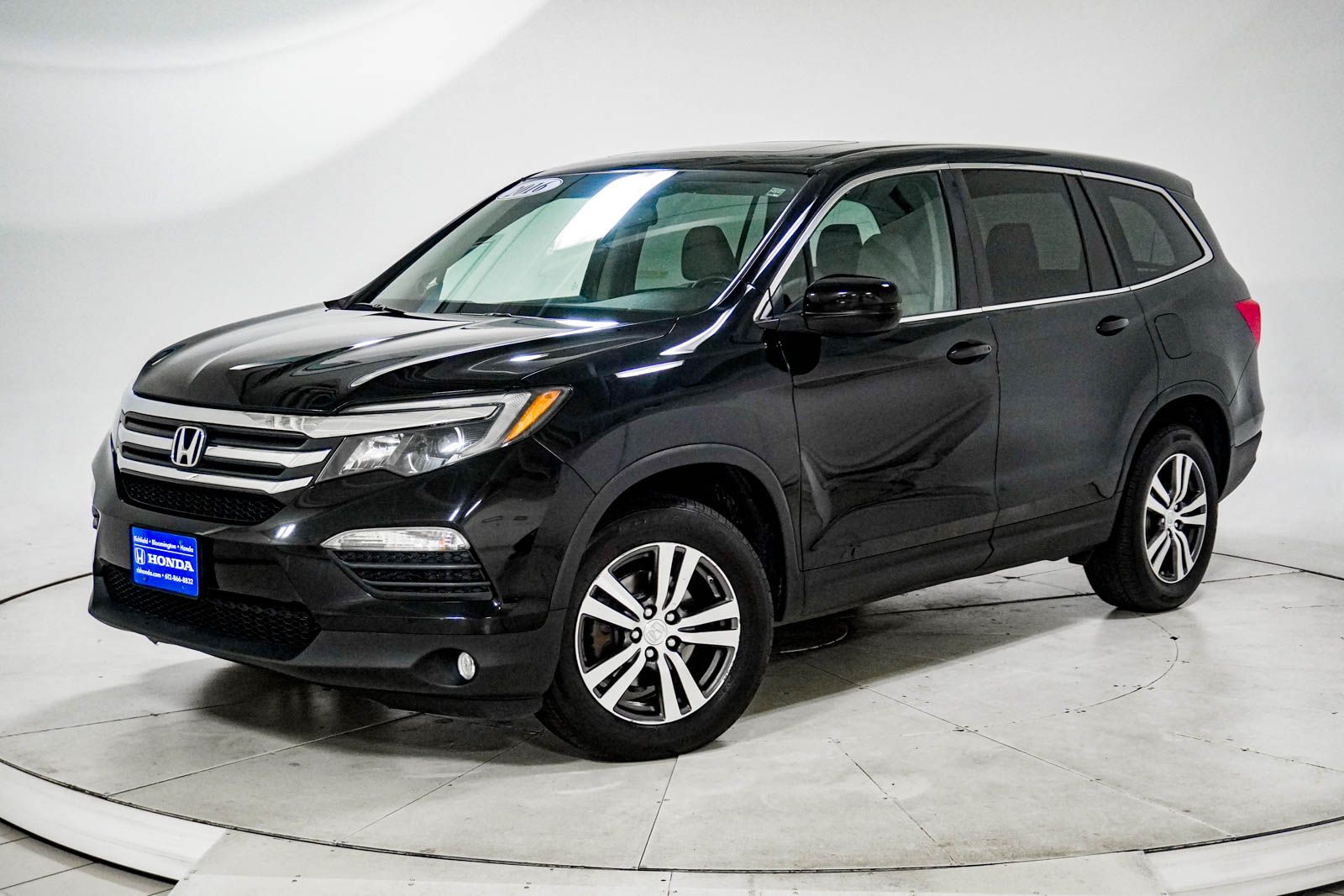 Crystal Black Pearl 2016 Honda Pilot SUV / Crossover All-Wheel Drive 6-Speed Automatic