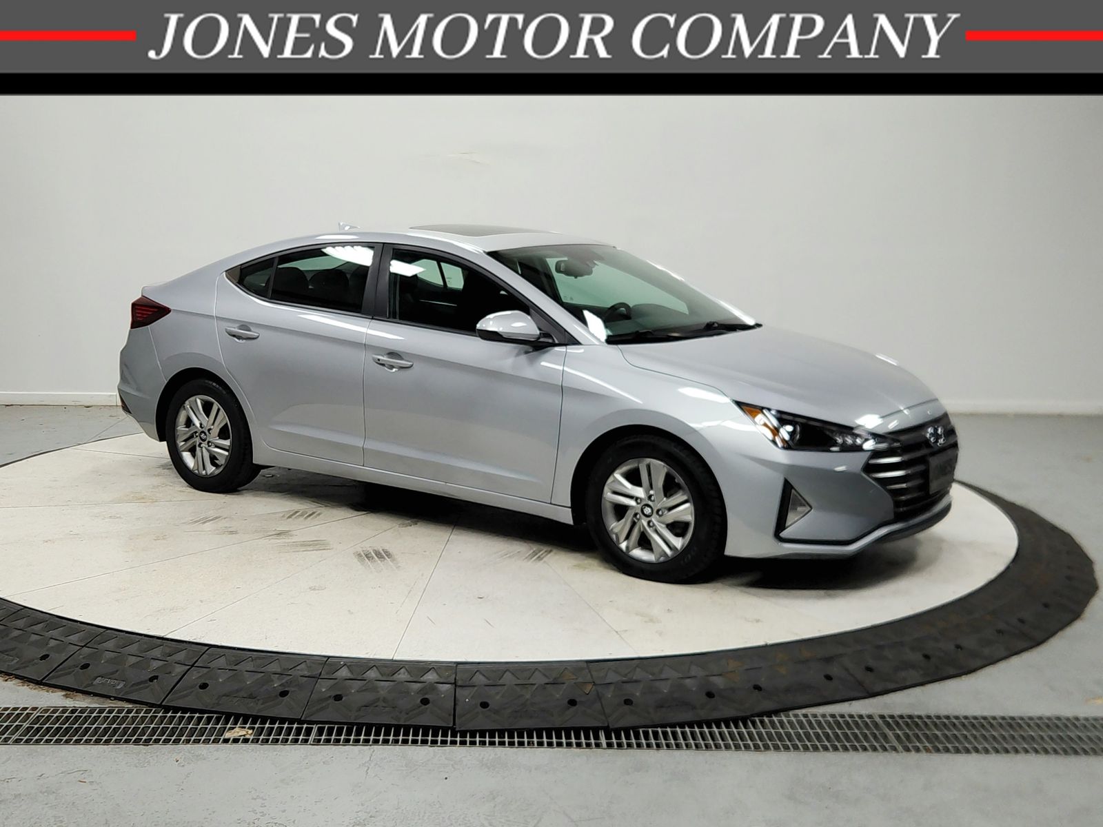 Stellar Silver 2020 Hyundai Elantra Sedan Front-Wheel Drive Continuously Variable Transmission