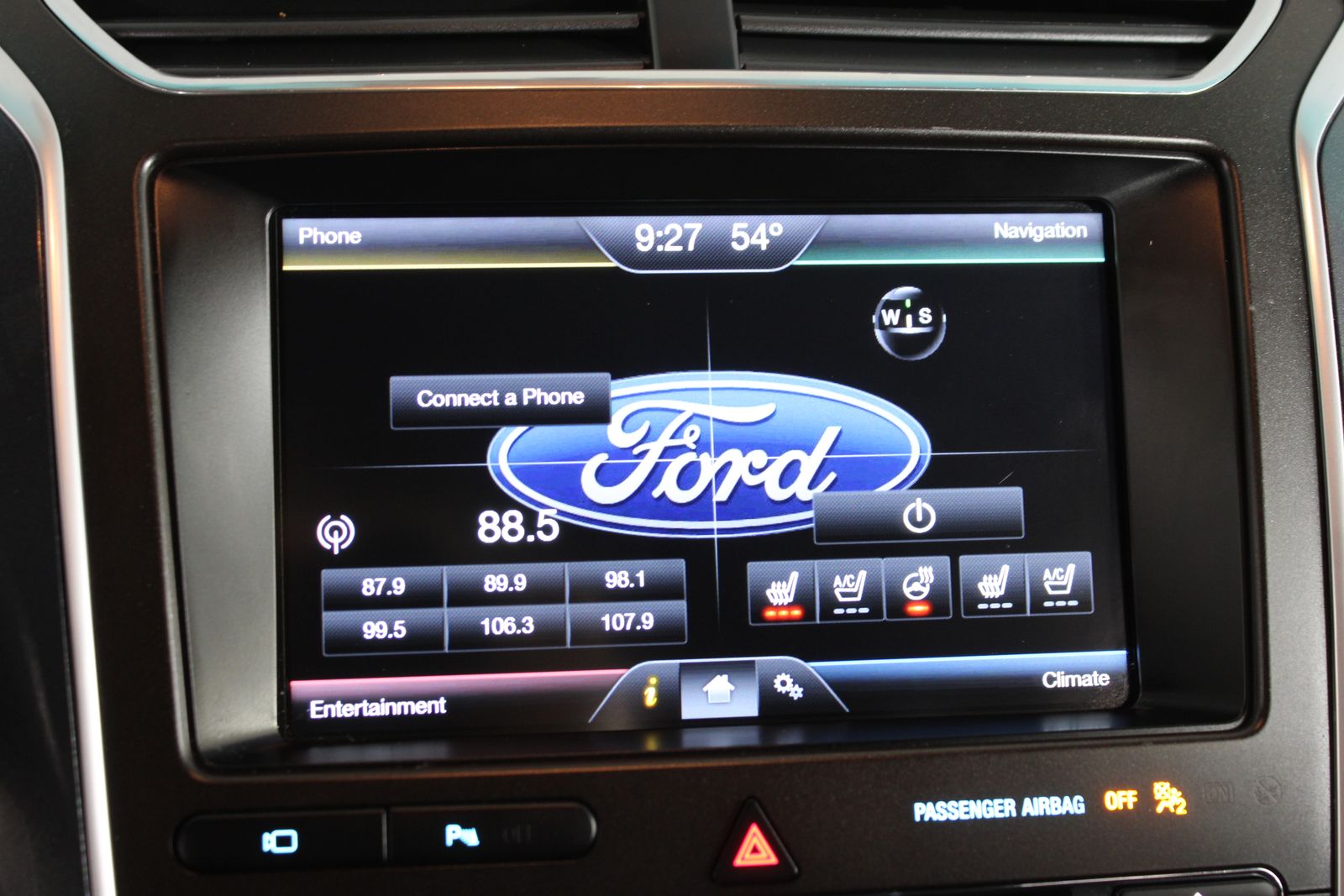 Used 2016 Gray Ford Sport image 5