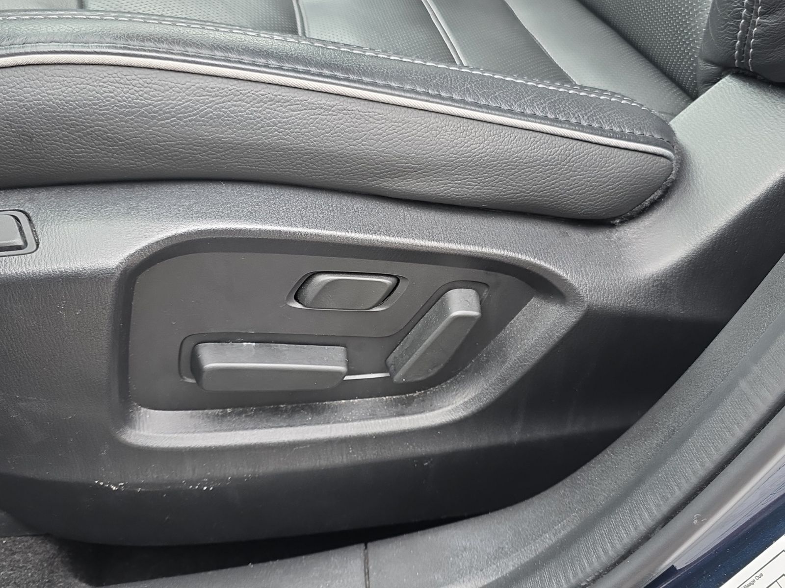 Used 2025 Blue Mazda 2.5 S Preferred Package image 34