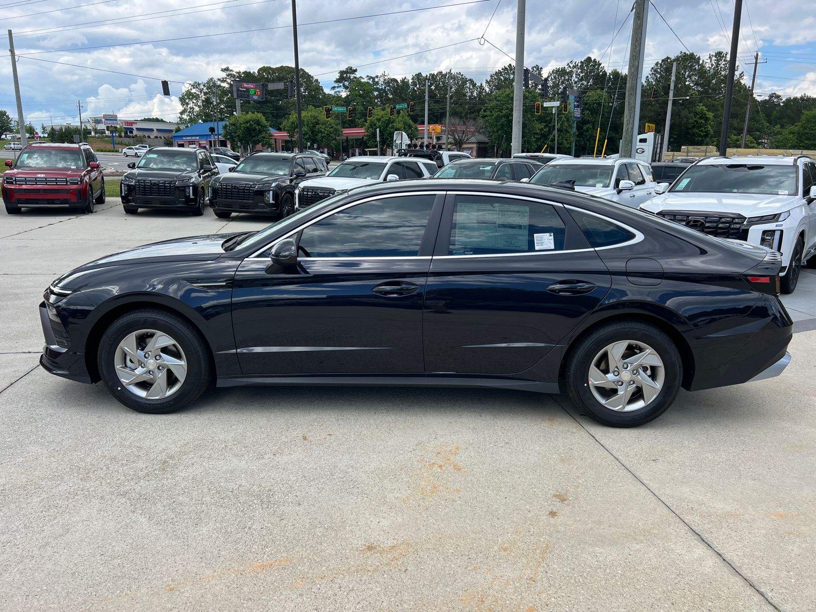 2025 Hyundai Sonata SE photo 7