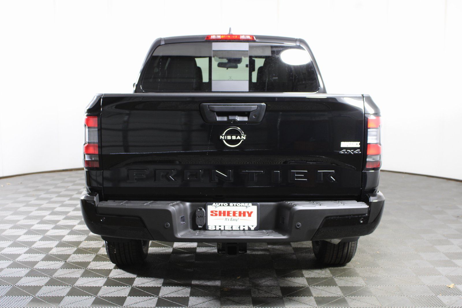 View vehicle photo 5