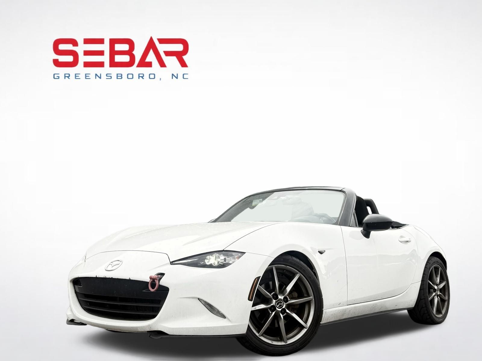 Arctic White 2020 Mazda MX-5 Miata Convertible Rear-Wheel Drive 6-Speed Manual