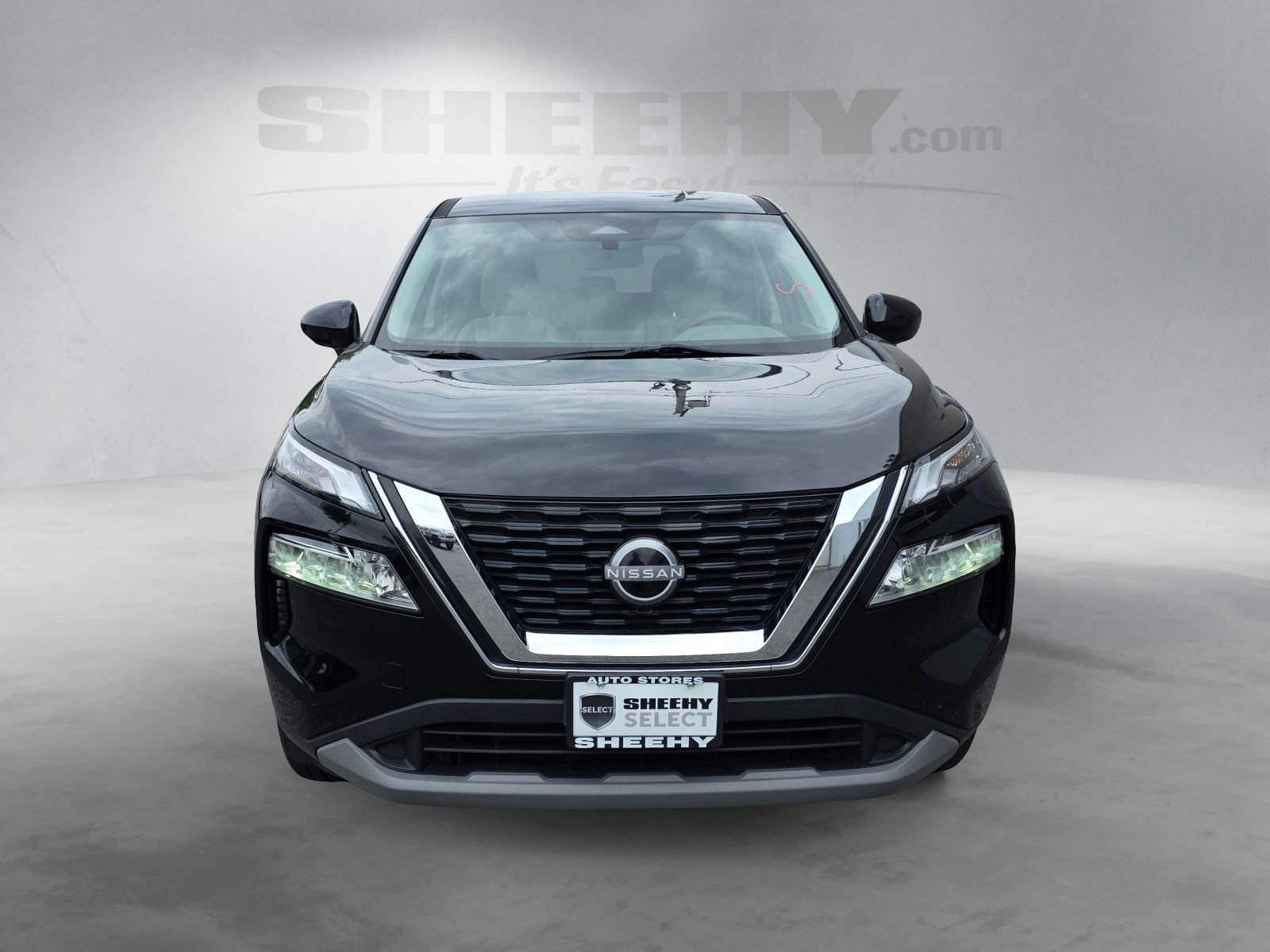 Used 2023 Black Nissan SV image 16