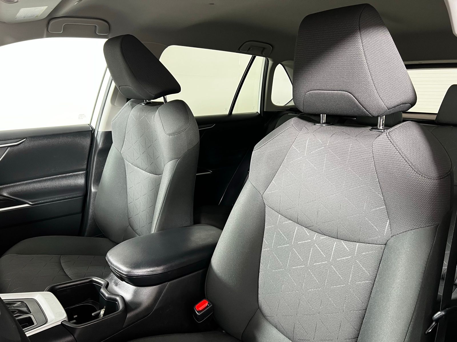 Thumbnail: 2024 Toyota RAV4 - 14