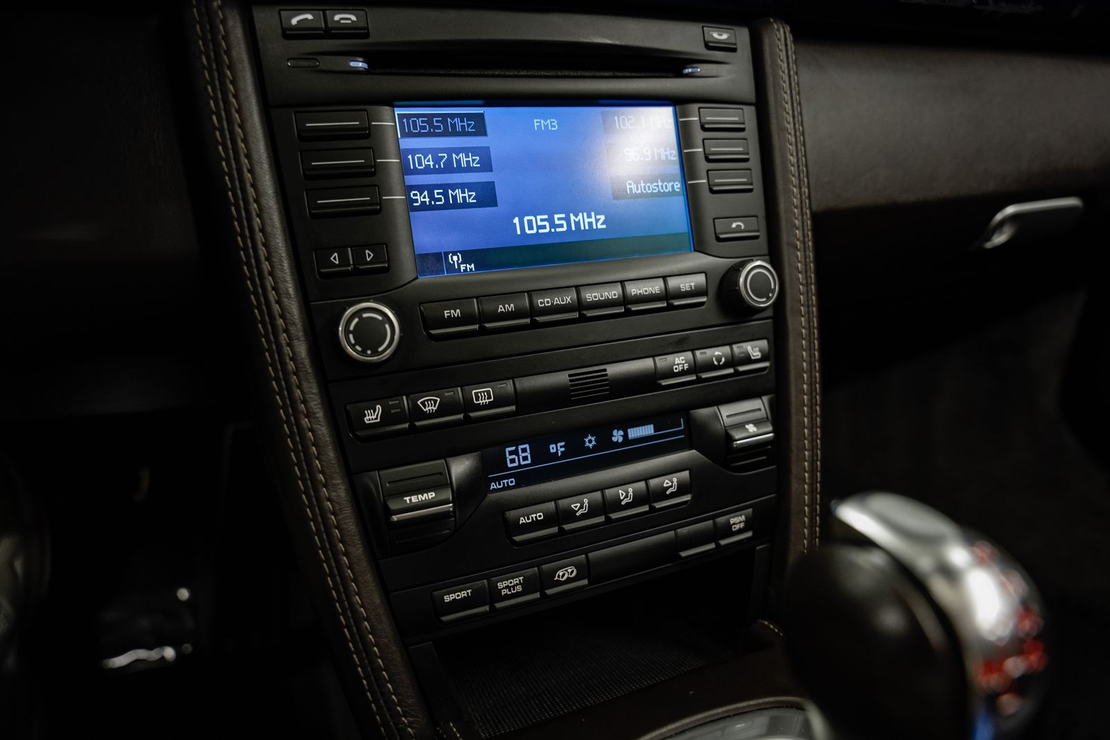 2011 Porsche Boxster Spyder — photo 13