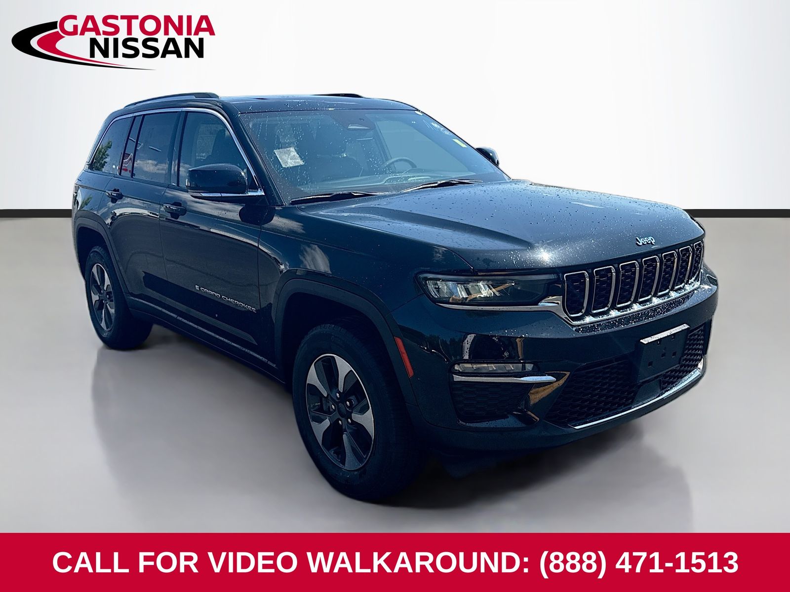 Diamond Black Crystal Pearlcoat 2022 Jeep Grand Cherokee 4xe SUV / Crossover Four-Wheel Drive 8-Speed Automatic