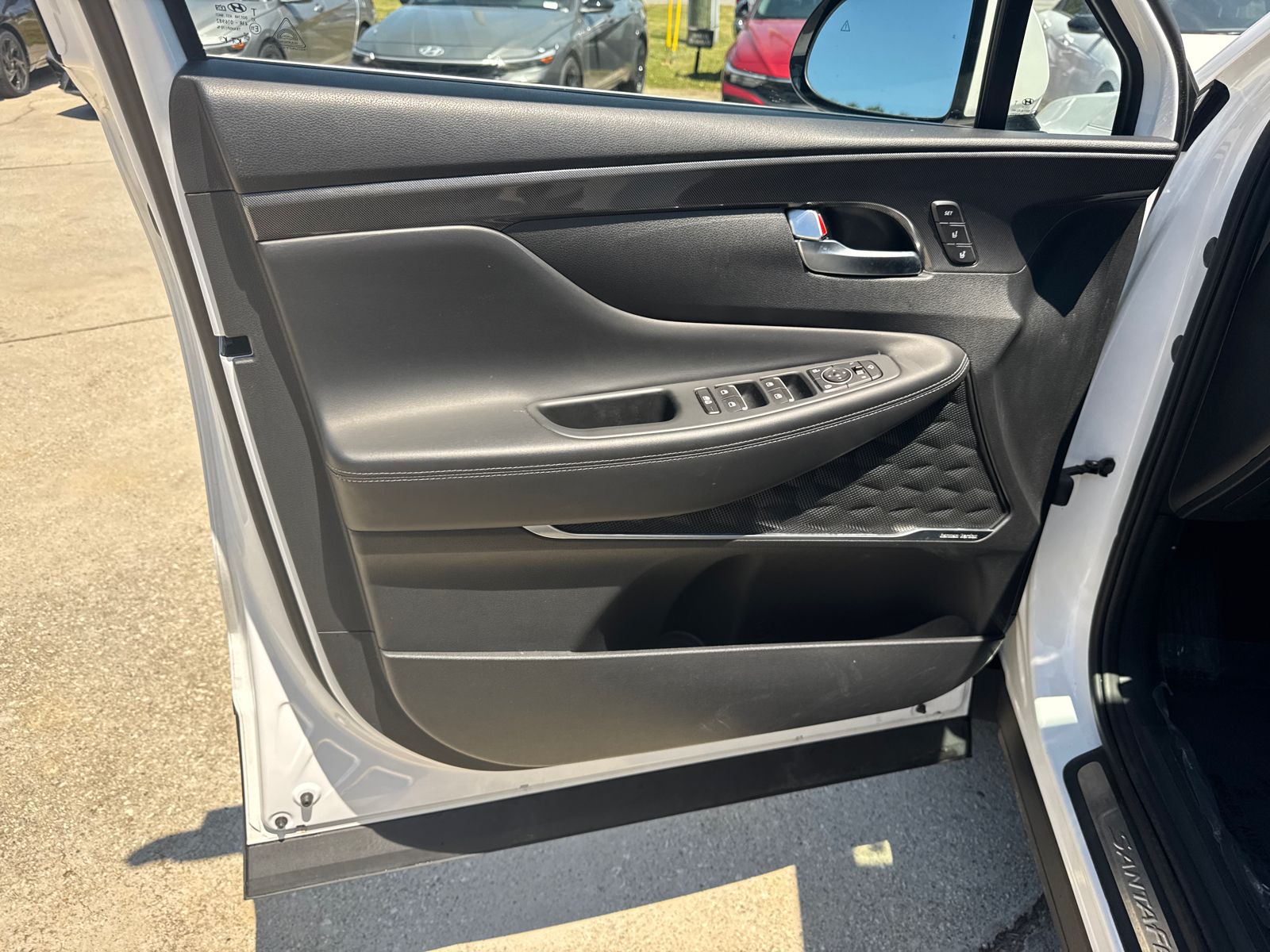 Used 2022 Gray Hyundai Limited image 10