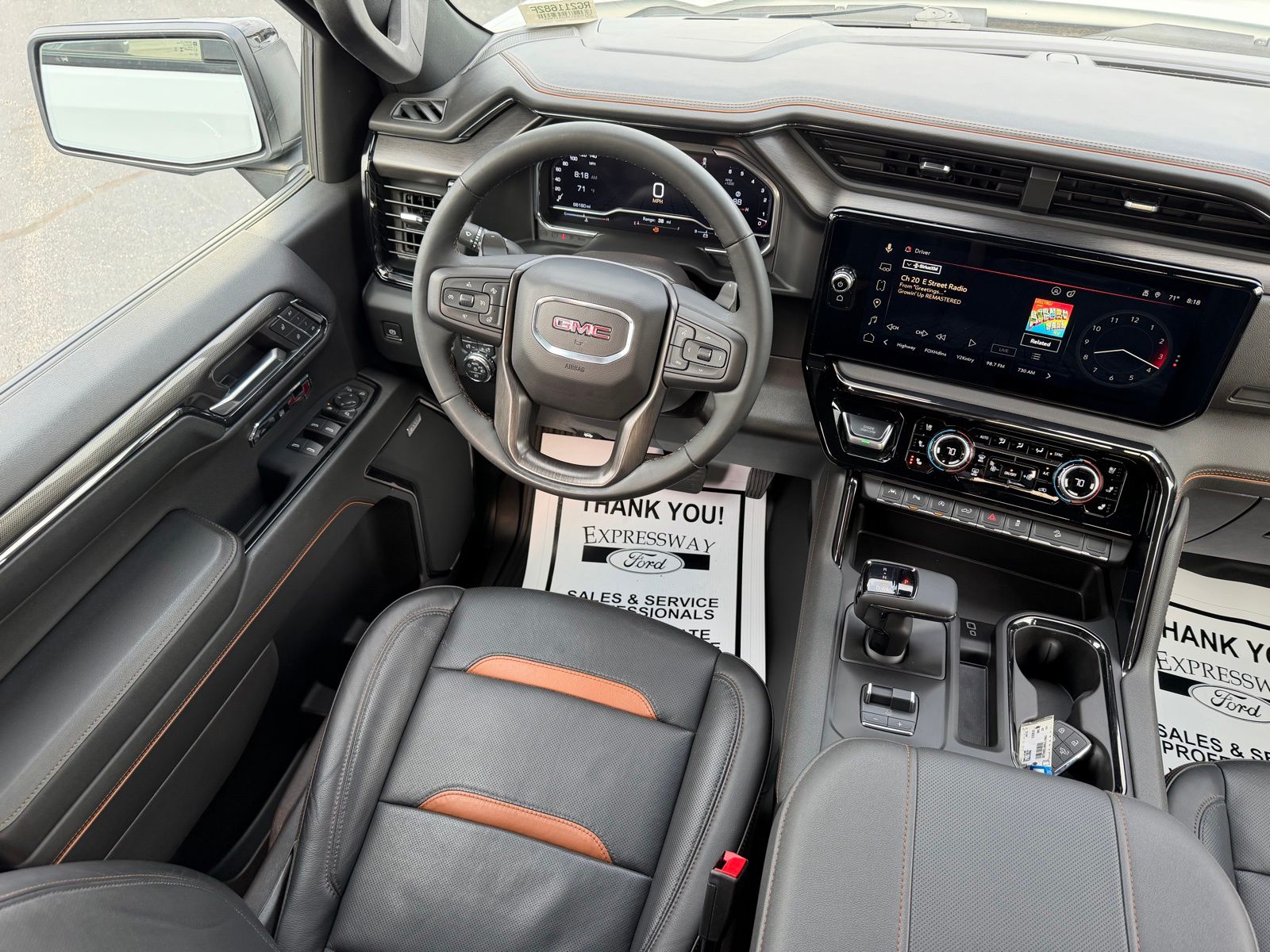 2024 GMC Sierra 1500 image 14