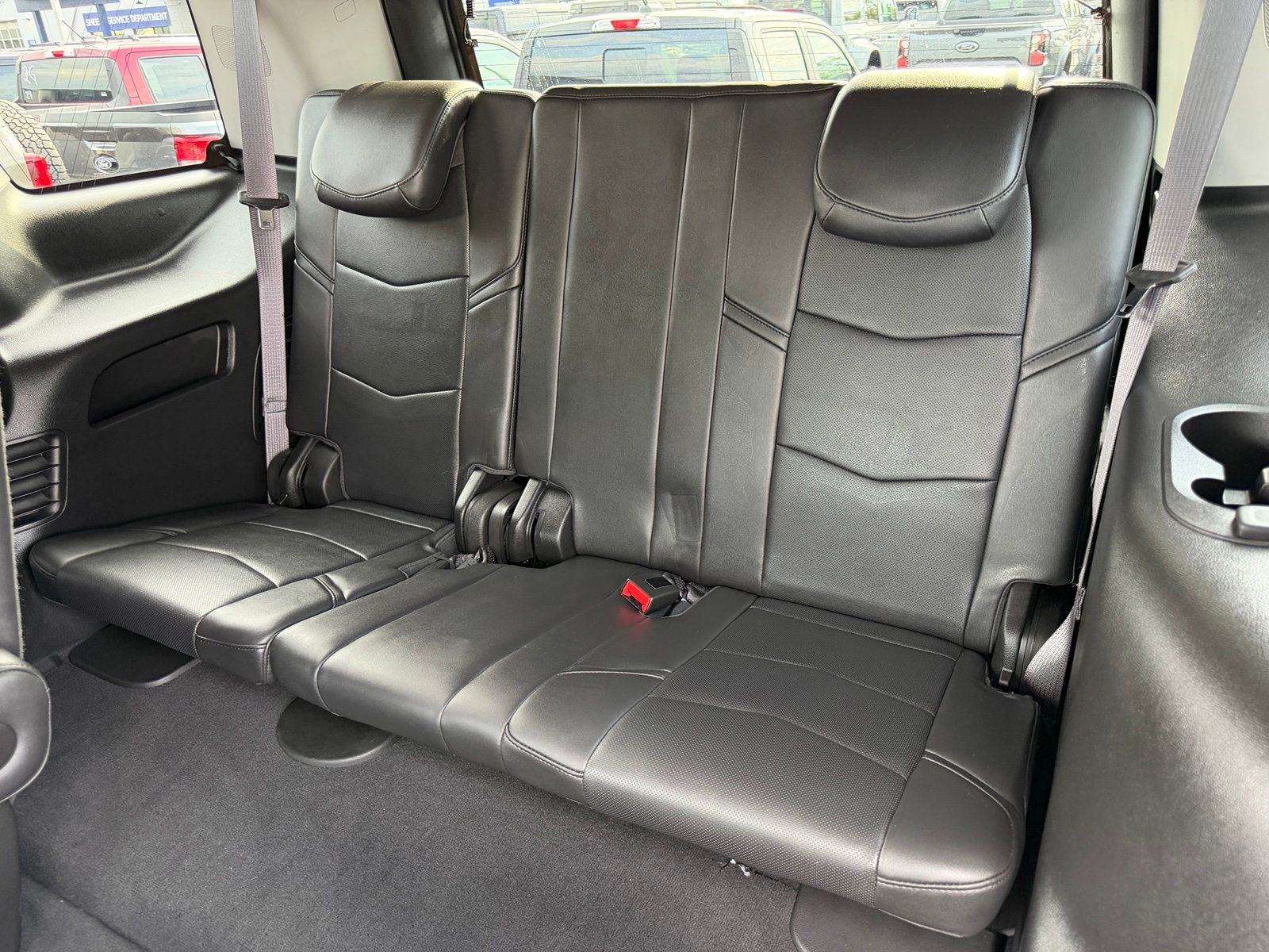 Used 2017 Radiant Silver Metallic Cadillac Luxury image 17
