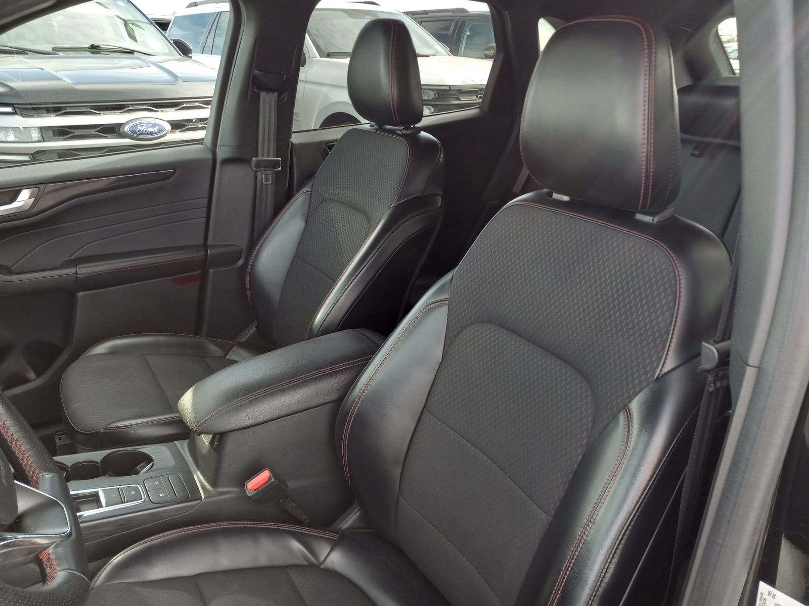 2024 Ford Escape image 14