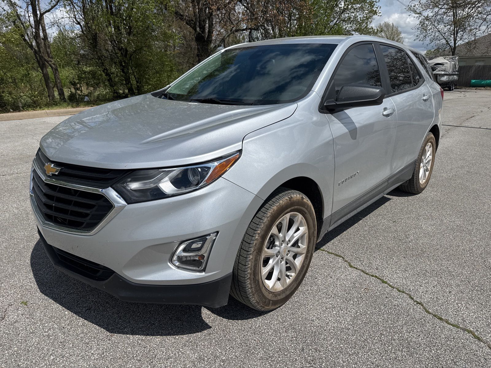 Silver Ice Metallic 2020 Chevrolet Equinox 1.5T LS AWD SUV / Crossover Four-Wheel Drive 6-Speed Automatic Overdrive