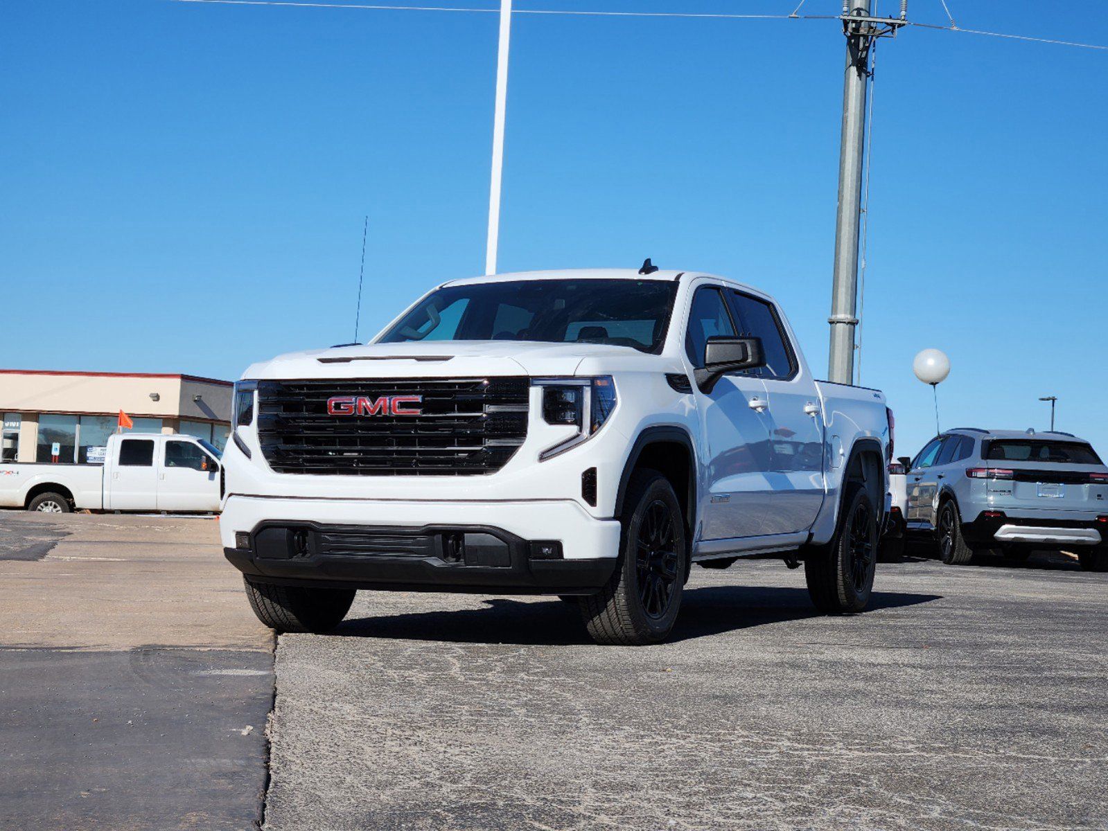 2025 GMC Sierra 1500 Elevation 2