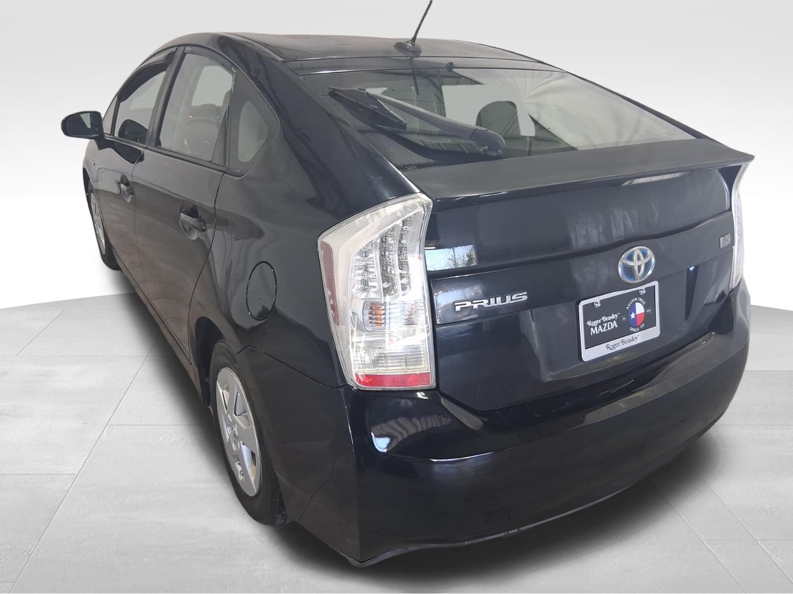 Used Car 2011 Toyota Prius  For Sale Under $10,000 In Austin, Texas