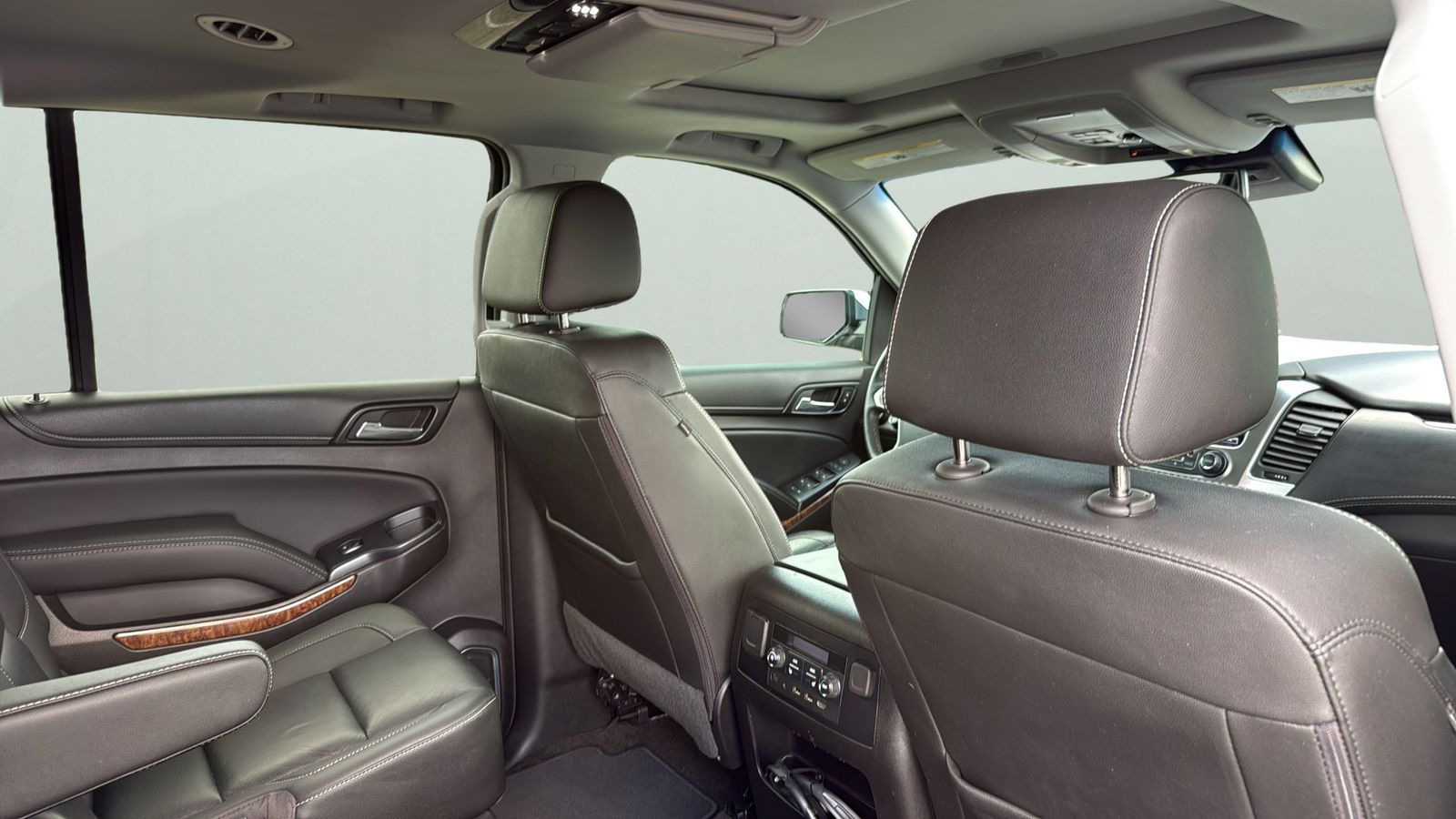 Used 2017 Silver Chevrolet Premier image 28