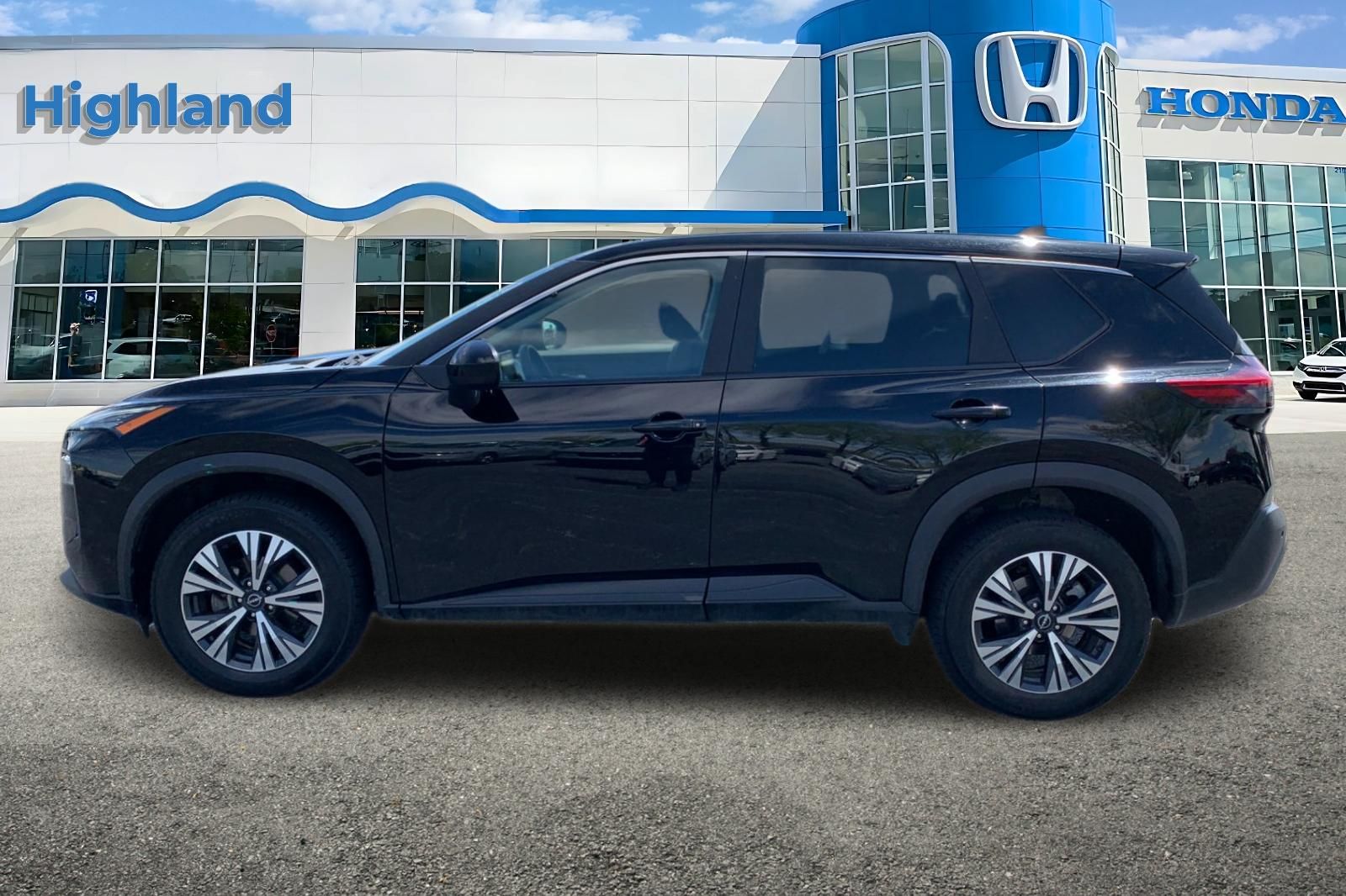 Used 2023 Black Nissan SV image 2
