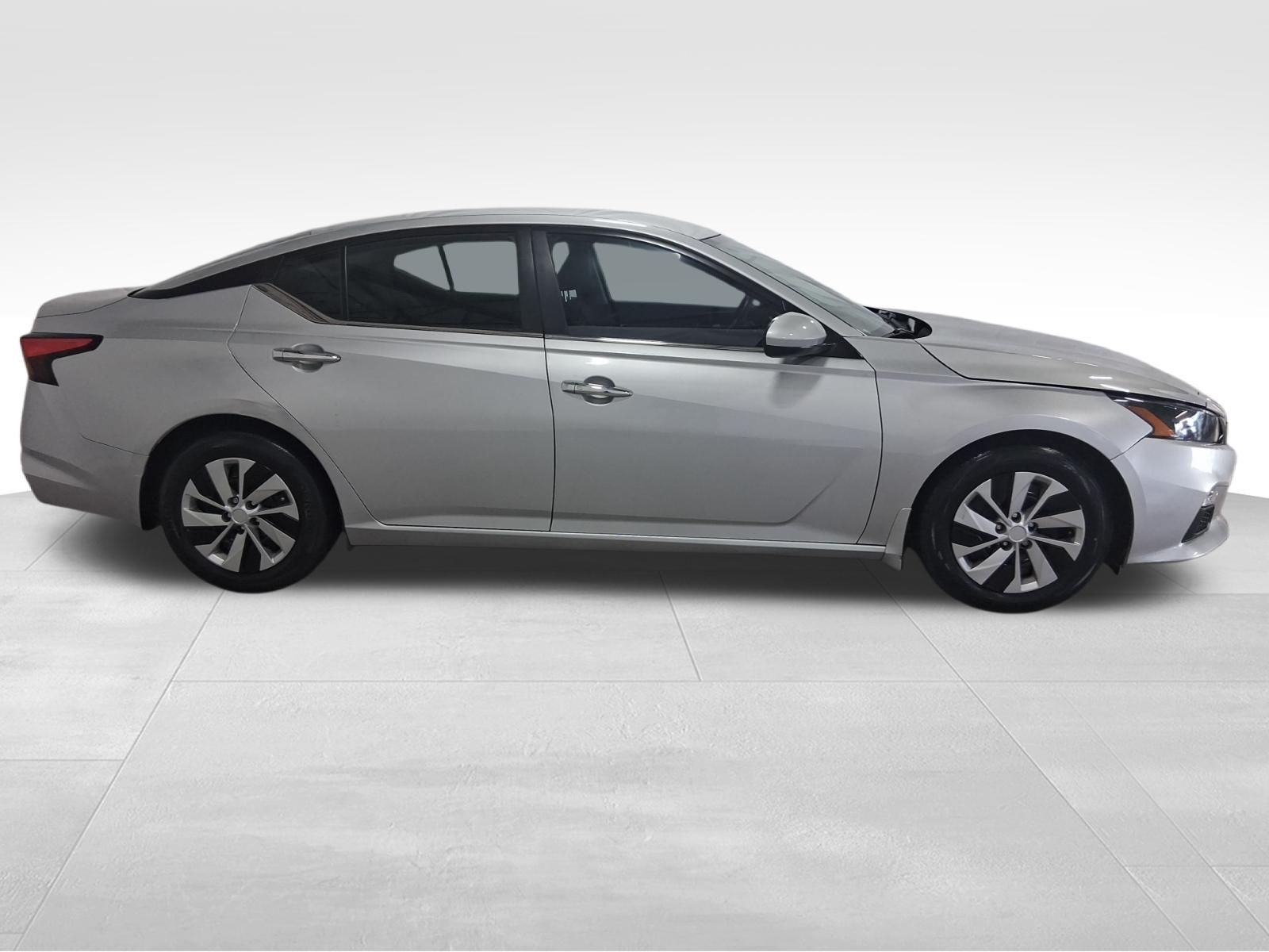 Used Car 2022 Nissan Altima  2.5 S For Sale Under $20,000 In Austin, Texas