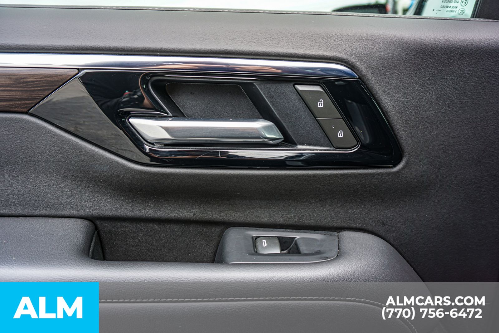 Used 2025 Gray Chevrolet LT image 58