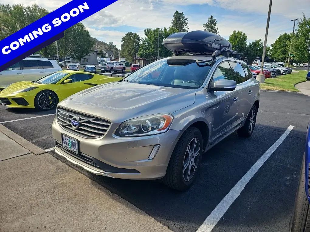  2015 Volvo XC60 2015.5 T6 Platinum AWD   