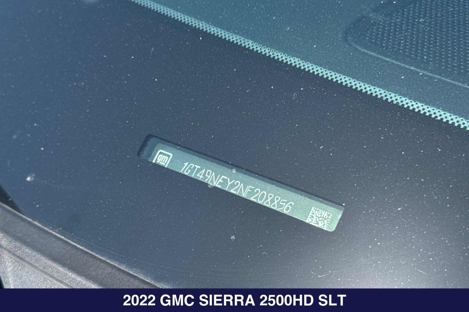 View vehicle photo 2