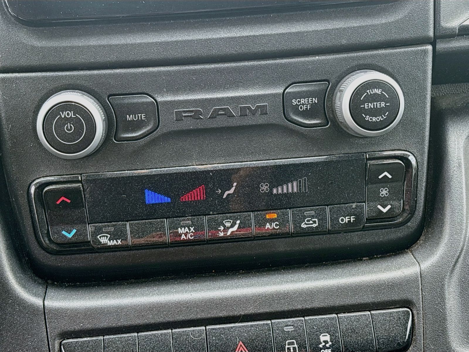 Used 2023 White Ram High Roof image 15
