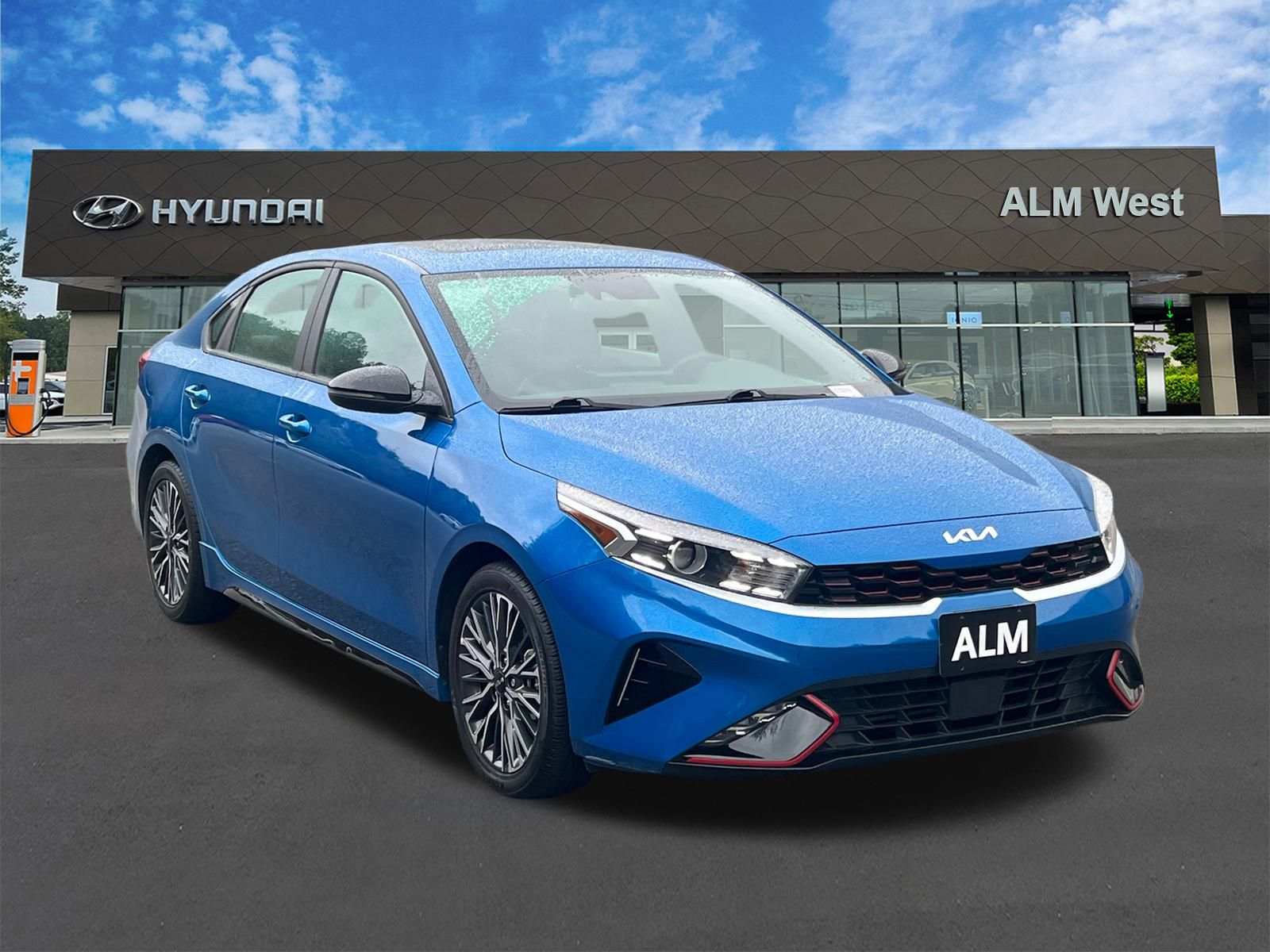 2024 Kia Forte GT-Line photo 3