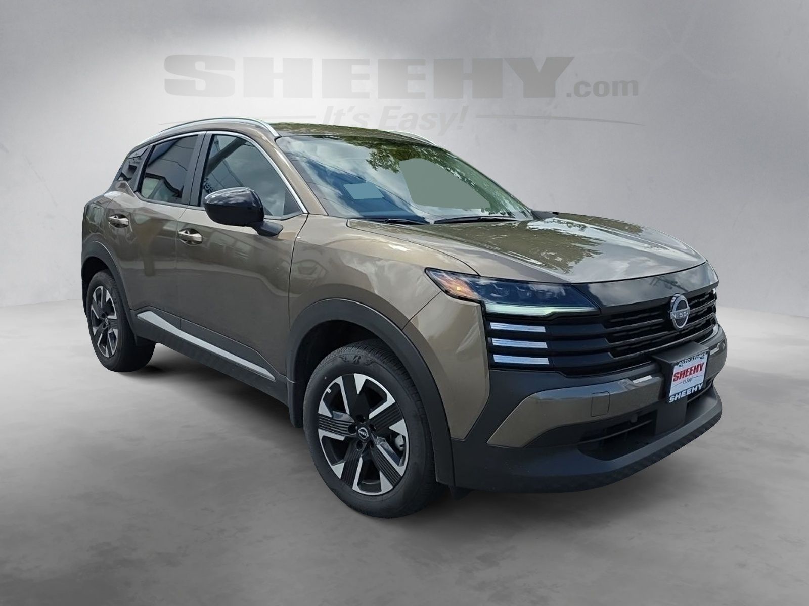 Used 2026 Brown Nissan SV image 2
