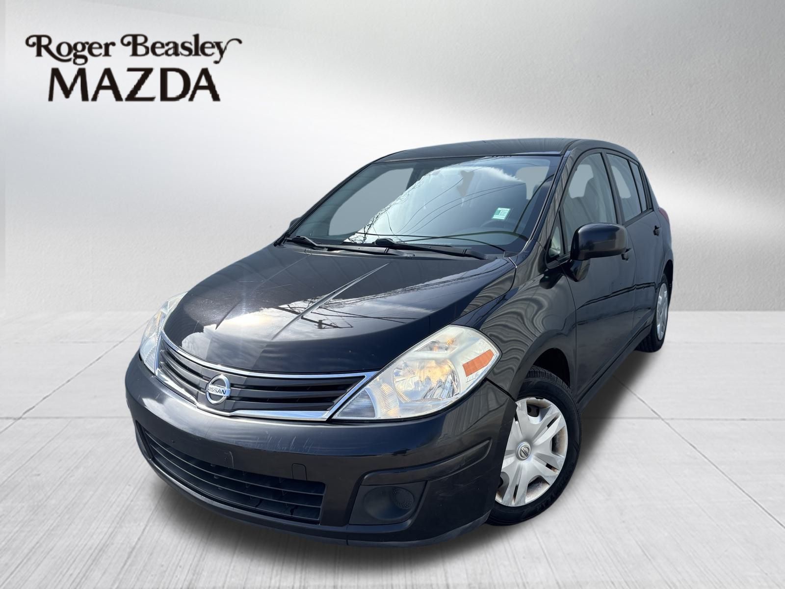 Used Car 2011 Nissan Versa  1.8 S For Sale Under $10,000 In Austin, Texas