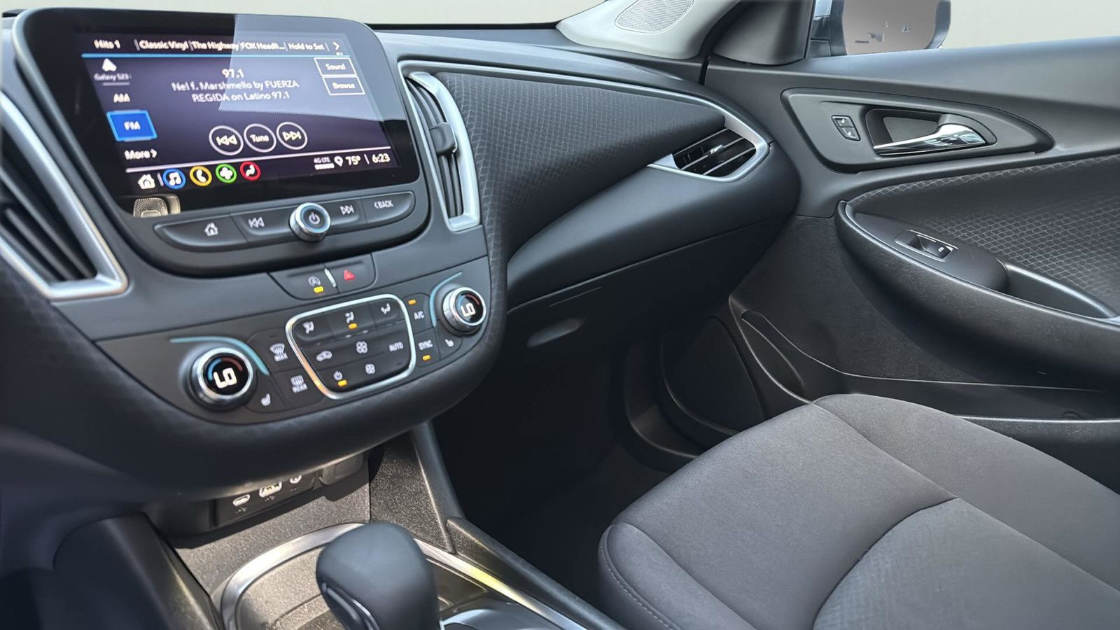 Used Car 2025 Chevrolet Malibu  Lt For Sale Under $20,000 In Austin, Texas